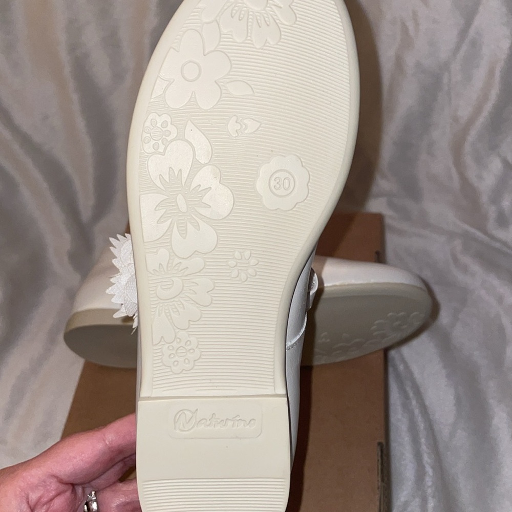 NWT NATURINO MAIDROS Leather ballerinas with applied bow in White - Picture 15 of 15
